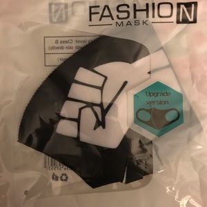Black Lives Matter Face Mask, NEW!